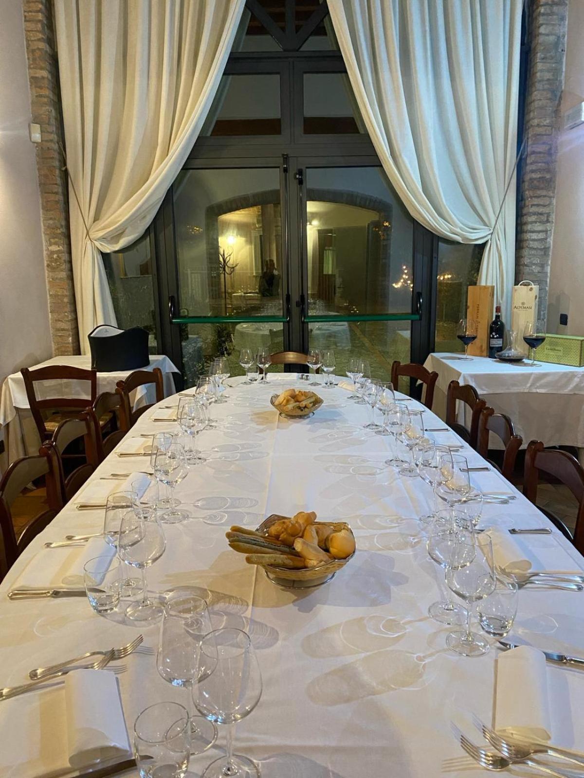 Locanda Corte Ruspecchio Bed & Breakfast Quattro Castella Luaran gambar