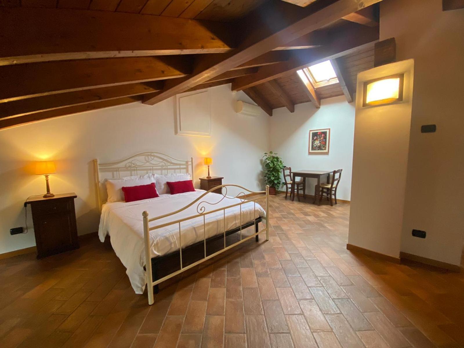 Locanda Corte Ruspecchio Bed & Breakfast Quattro Castella Luaran gambar