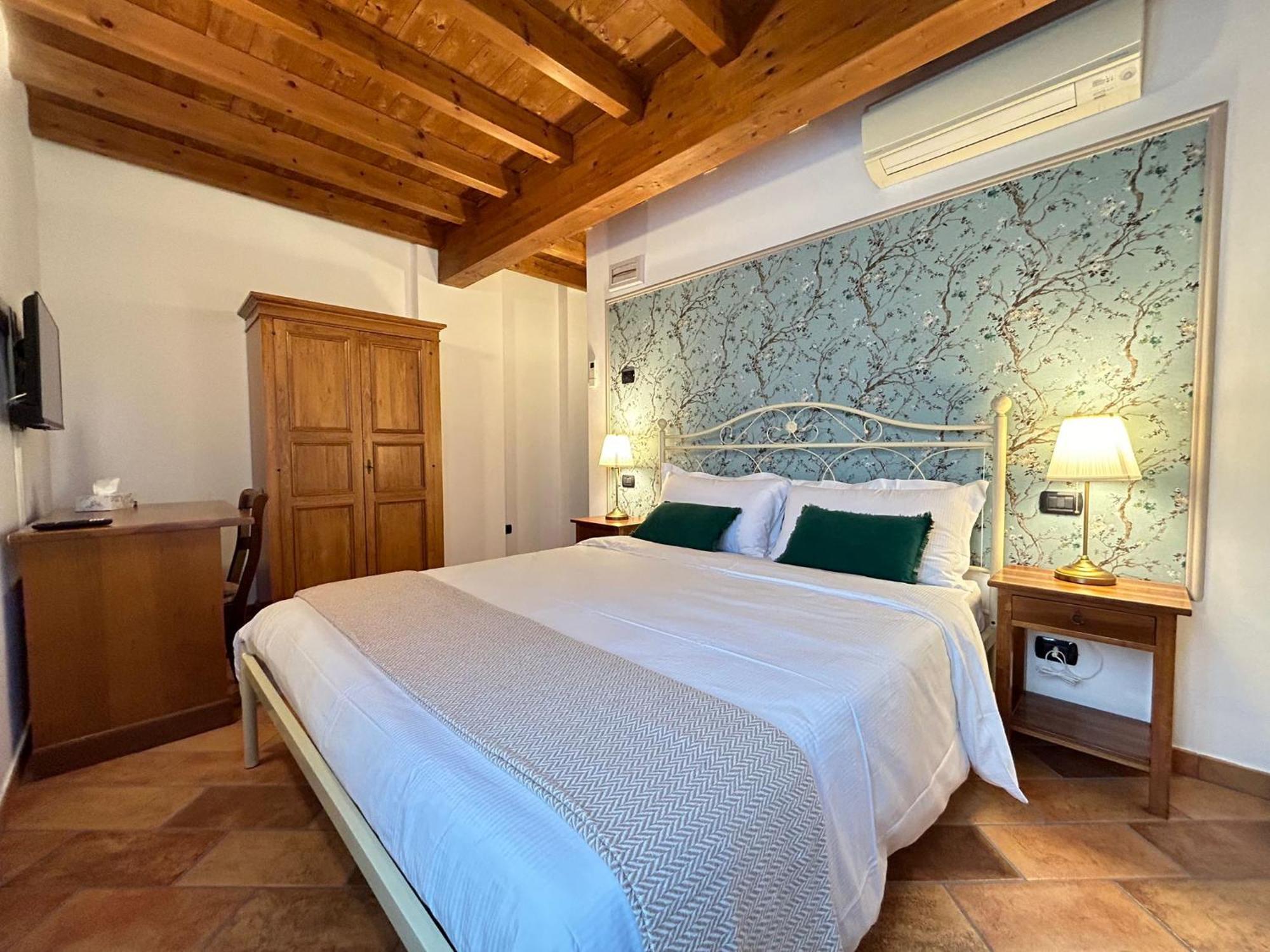 Locanda Corte Ruspecchio Bed & Breakfast Quattro Castella Luaran gambar